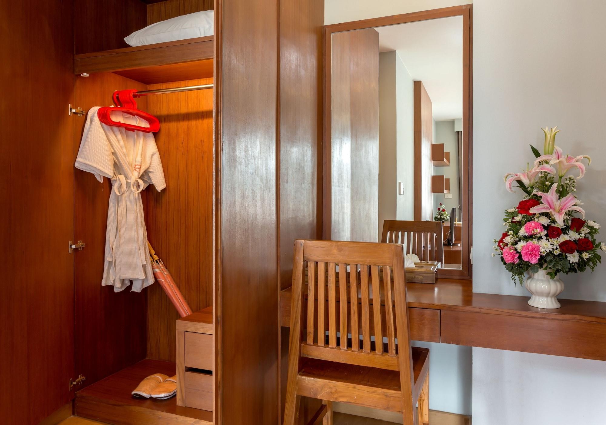 Bauman Residence Phuket Kültér fotó
