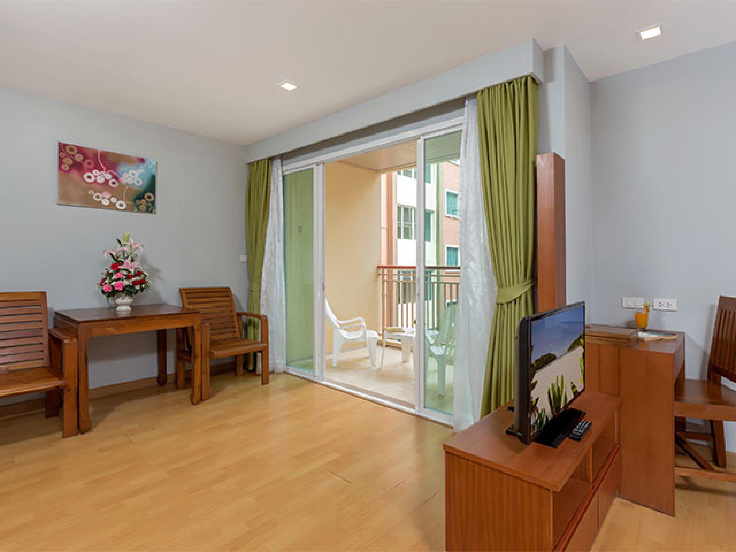 Bauman Residence Phuket Kültér fotó